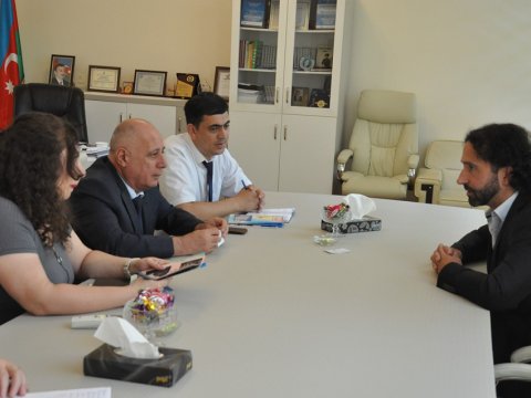 Çexiyalı professor LDU-da  kadr hazırlığını  yüksək qiymətləndirdi - FOTO