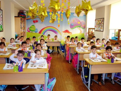 Dərs ilinin uzadılması ilə bağlı yazılanlara aydınlıq gətirildi – Əslində...  