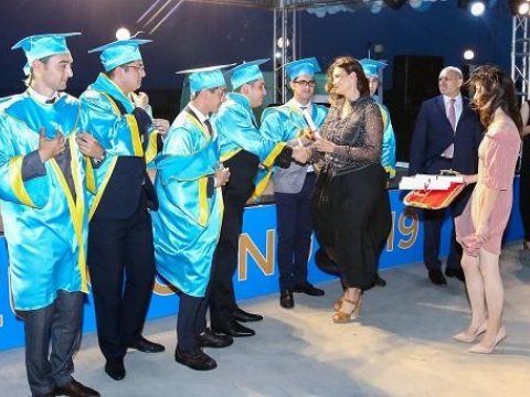 Gömrük  Akademiyasında məzun günü 