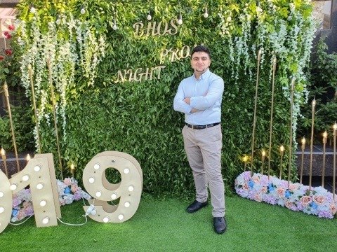 Rektordan oynayaraq diplom alan Şaiq: “Rəqs etmirdim, “kəndirləri  qırırdım
