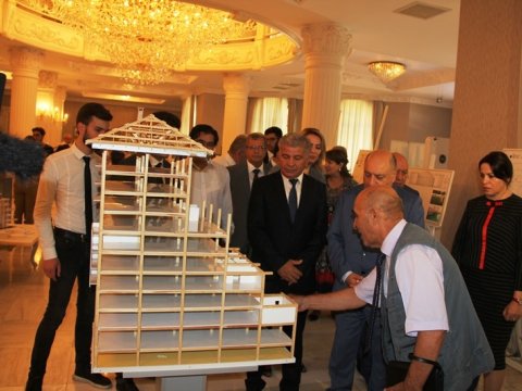 BMU tələbələrinin yaradıcılıq sərgisi keçirilib -  FOTOLAR  