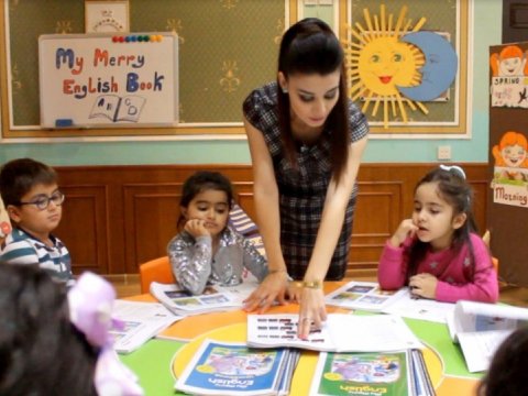 Bu ölkədə bağça müəllimlərinin illik gəlirləri ortalama 28 570 dollardır  