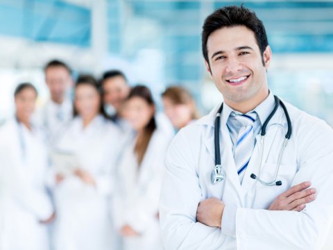 Rezidentlərin nəzərinə: Özəl kliniklar İcbari Sığortaya qoşula biləcək?