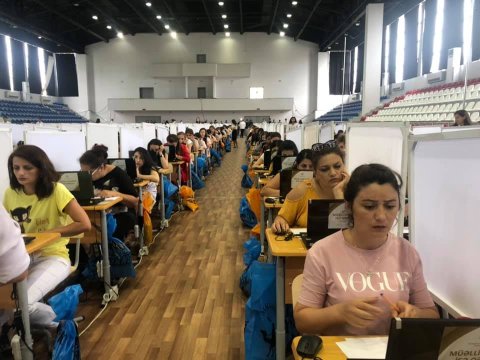 Müəllimlərin işə qəbulu üzrə imtahanlarda ən yüksək nəticəni 3 nəfər göstərib  