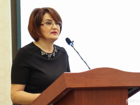 Rus bölməsində müəllim işləmək üçün 2300 nəfər sənəd verib - Nazir müavini