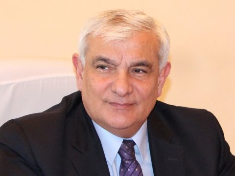 Kamal Abdulla: “ADU-nu maraqlı və faydalı perspektivlər gözləyir”   