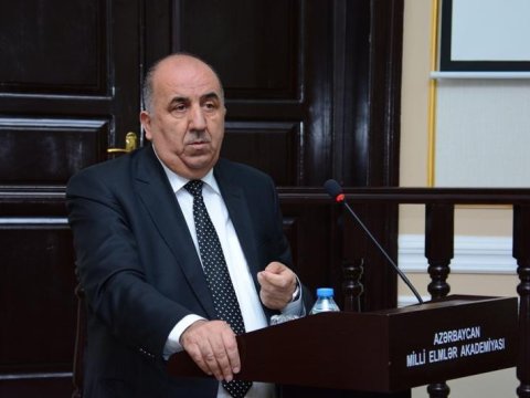 “AMEA-nın professoru” adı ətrafında qalmaqal: alim ittiham edir