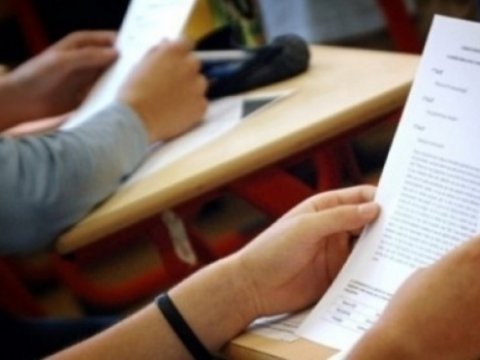 Kolleclərə abituriyentlərin ərizə qəbulu davam edir