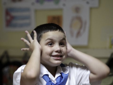 Autizm sinromlu məktəblilərlə bağlı rəsmi statistika