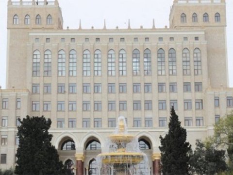 AMEA işçilərinin maaşları artırılıb - 1 sentyabrdan....