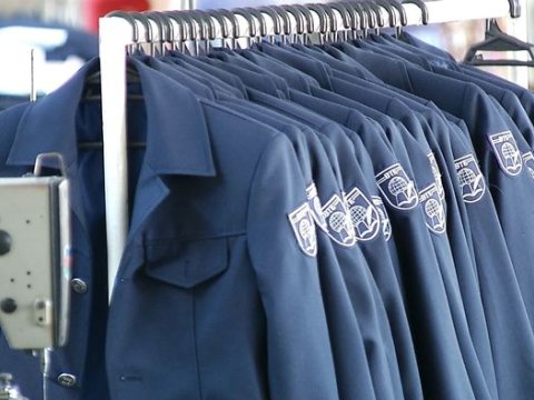 Bazarda saxta məktəbli formaları satılır - XƏBƏRDARLIQ