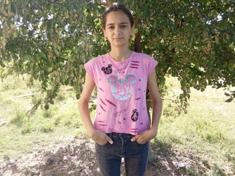 Yüksək bal toplayan məcburi köçkün məktəblisi: “İxtisas seçimimə görə məni qınayırdılar”