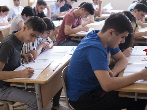 Kolleclərə qəbul olan abituriyentlərin qeydiyyatı sabah başa çatır  