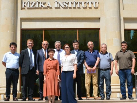 Çin Elmlər Akademiyasının nümayəndə heyəti AMEA-nın Fizika İnstitutunun fəaliyyəti ilə tanış olub
