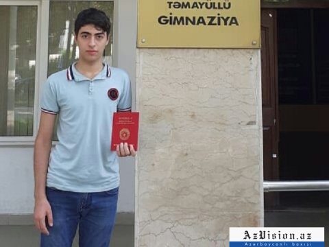 Qəbul imtahanında yüksək bal toplayan internat məzunu - FOTO  