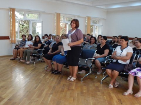  Yeni dərs ilinə hazırlıq müzakirə olunur   