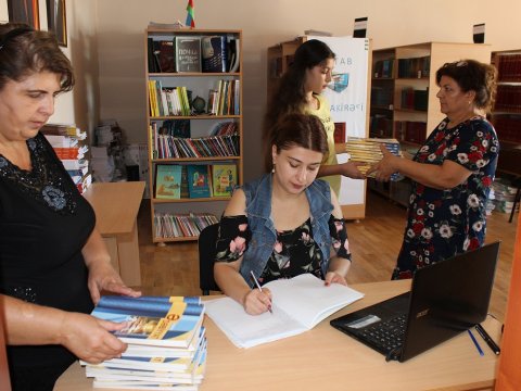 Dərsliklərin paylanılması başa çatıb