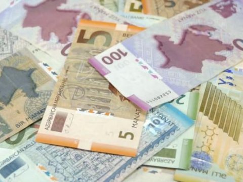 Direktor və müavinlərinin maaşı artdı