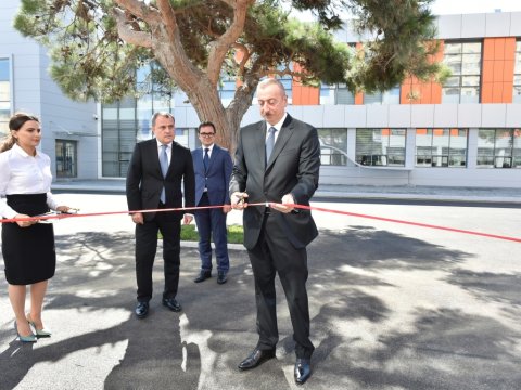Prezident Peşə Təhsil Mərkəzinin açılışında iştirak edib - FOTOLAR