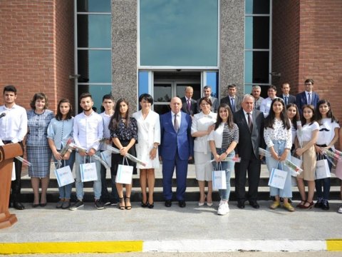 BMU-da Tələbəyəm! Mən bu günün tələbiyəm! Mən sabahın tələbiyəm! adlı  tədbir keçirilib - FOTOLAR  