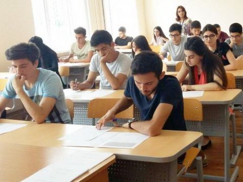 Başqa universitetlərə köçürülən tələbələr AzEdu.az-a danışdılar:” Bu çoxdankı arzum idi”  