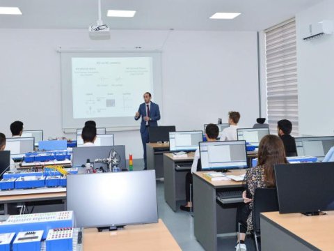 Peşə sahibi olmaq istəyirsənsə...  
