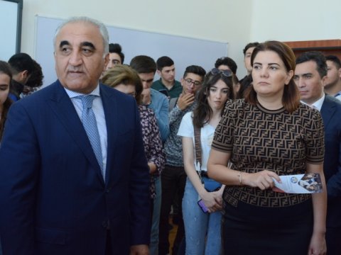 Vüsalə Mahirqızı: UNEC təhsil yenilikləri ilə tanış olduğum yerdir