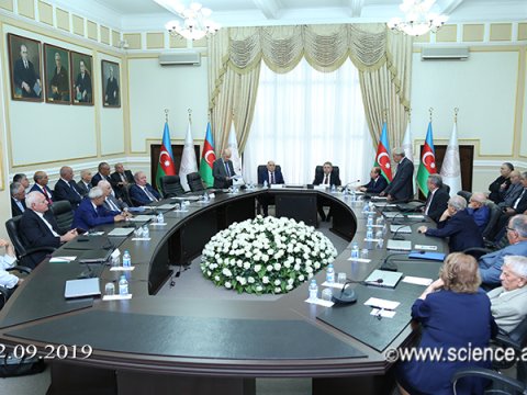 AMEA-da direktor vəzifəsi üzrə seçkilərin nəticələri açıqlandı