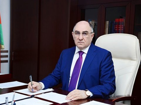 Rasim Əliquliyevə  yubiley medalı təqdim olundu