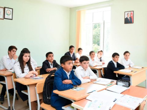 Təhsil Nazirliyi Quba məktəblərinə mediatur təşkil edib - FOTOLAR