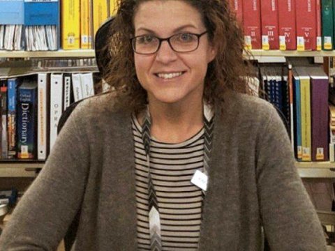 Məktəbdə BİABIRÇILIQ - Müəllimi iclas otağında ŞAGİRDİ İLƏ SEVİŞƏRKƏN TUTDULAR - FOTO