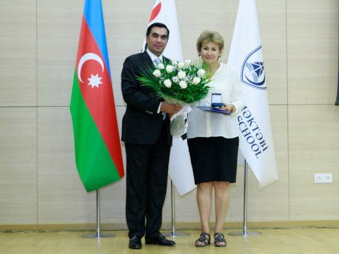 Bakı Ali Neft Məktəbində Beynəlxalq Müəllimlər Günü qeyd edilib  