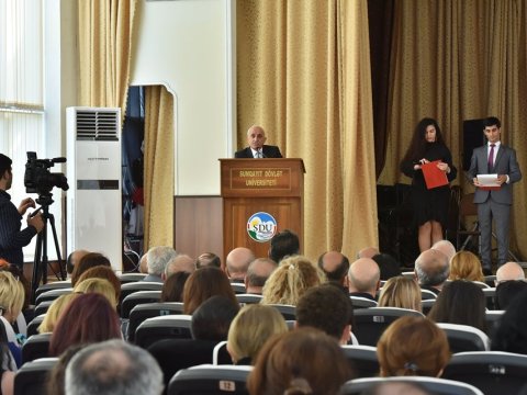 SDU-da Beynəlxalq Müəllimlər Günü qeyd edilib  