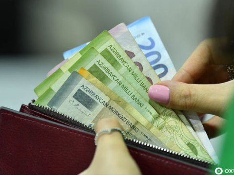 Novruz Məmmədov dövlət sifarişi ilə təhsilalanların xərclərini artırdı- CƏDVƏL