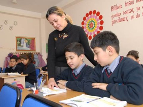 Şagird sıxlığı yaşanan siniflərdə tədris otağının ölçüləri necə olmalıdır? - Rəsmi CAVAB  