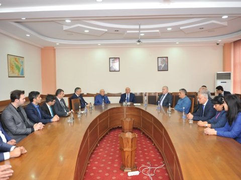 BMU ilə AMEA arasında əməkdaşlıq müqaviləsi imzalanıb - FOTO