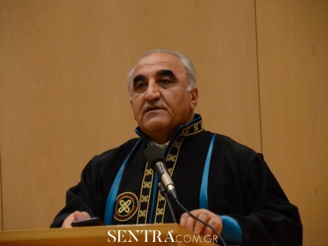 UNEC Yunanıstanda ilk Məzun Günü keçirdi  