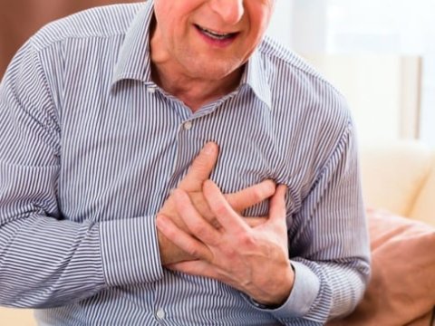 Müəllim məktəbdə necə ölüb?  - “Ürəyini tutaraq, yerə yıxıldı....” - RƏSMİ