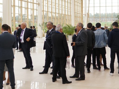 Ceyhun Bayramov Beynəlxalq Təhsil Sərgisi ilə tanış olub - FOTO (VIDEO)