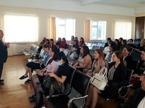 İnformatika müəllimləri üçün seminarlar keçirilir  