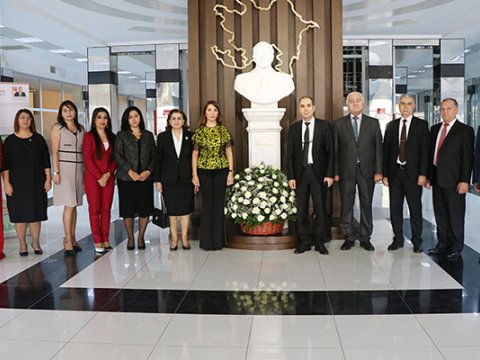 Azərbaycan Universitetində respublika konfransı keçirilir - Fotolar