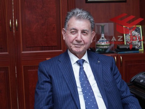 Akif Əlizadə: “Mir Mövsüm ağa əlini başıma çəkəndə məndə qəribə yüngüllük yarandı” - ANONS