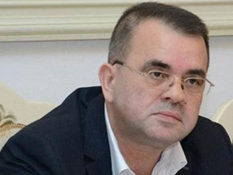 Ziyalılardan Slavyan Universitetinə və rektora etiraz: “Bu, biabırçılıqdır”  