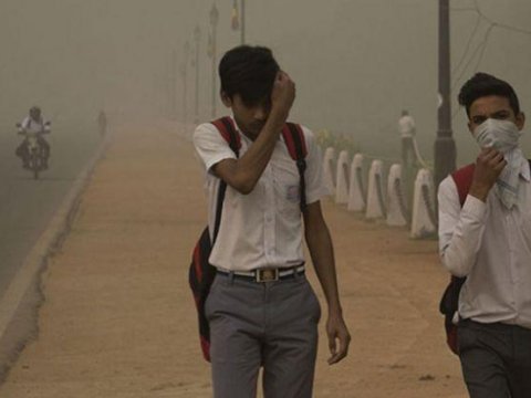 Təhlükəli havaya görə məktəblər bağlandı 