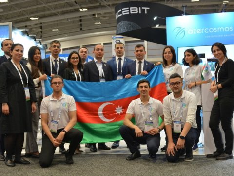 Bakı Ali Neft Məktəbinin tələbəsi Beynəlxalq Astronavtika Konqresində iştirak edib