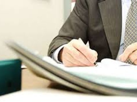 Yeni  direktor təhvil-təslim aktını kimlərlə bağlamalıdır?-Çox verilən sual