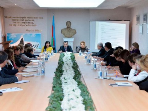 Yasamal rayonunda təhsil müzakirələri