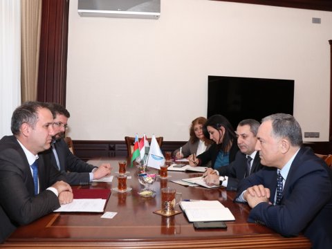Macarıstan səfiri AzTU-da olub