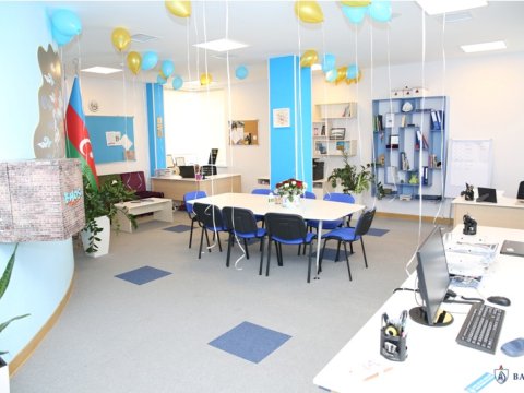 Azərbaycanda ilk Erasmus+ və Beynəlxalq Proqramlar Ofisi Bakı Ali Neft Məktəbində açılıb  