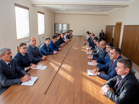 Poliatlon çoxnövçülüyü üzrə respublika çempionu olmuş Payız kənd tam orta məktəbinin komandası mükafatlandırılıb